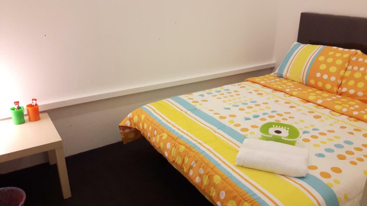 Ez Lodgings Kampong Gadong Zewnętrze zdjęcie